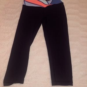 IVIVVA CROPPED LEGGINGS!!